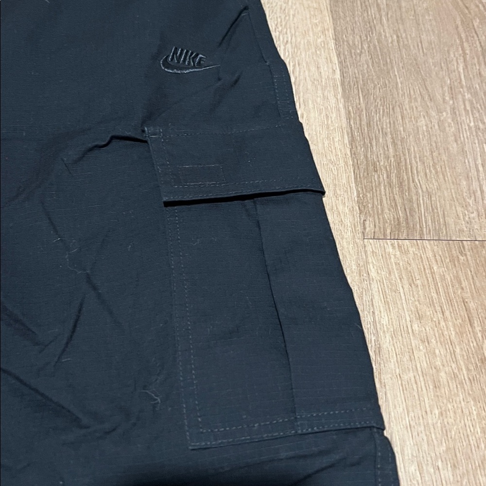 Nike Charcoal Gray Pants 2 pair, like brand new. Excellent condition size 32x30 - Picture 3 of 5